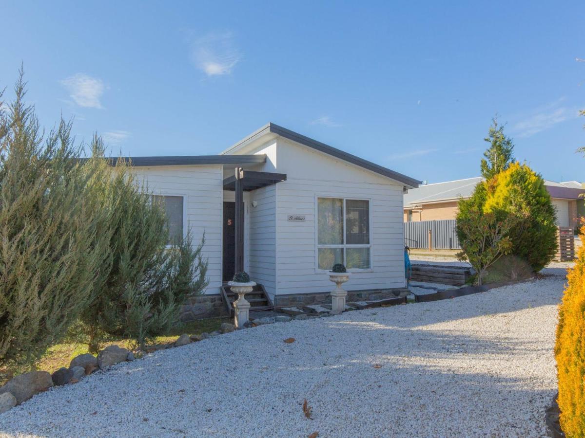 St Helena's 5 Twynam Street, Jindabyne NSW 2627 Villa Eksteriør billede
